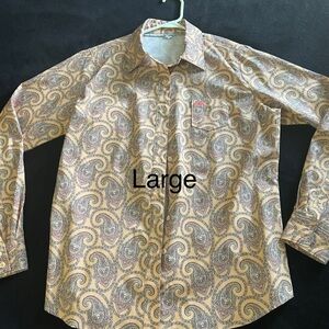 Women’s cinch shirt size L
